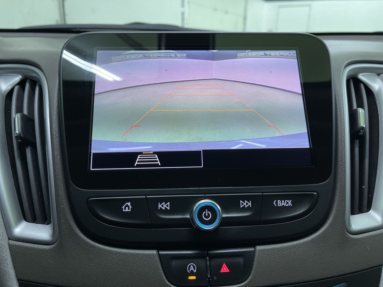 2022 Chevrolet Malibu 1LT photo 18