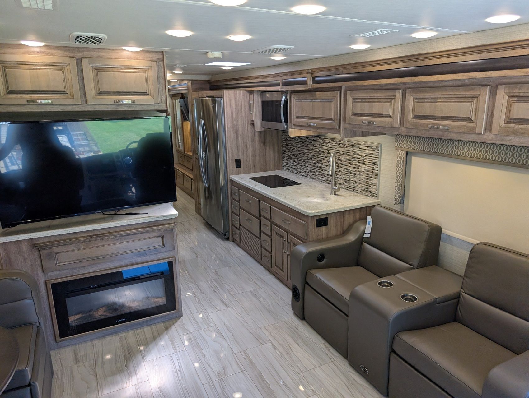 2019 Jayco Embark 79