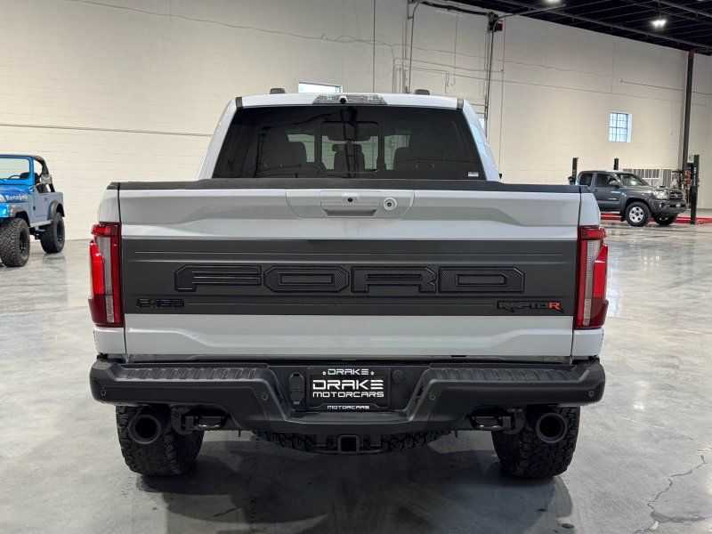 2025 Ford F-150 Raptor, photo 4