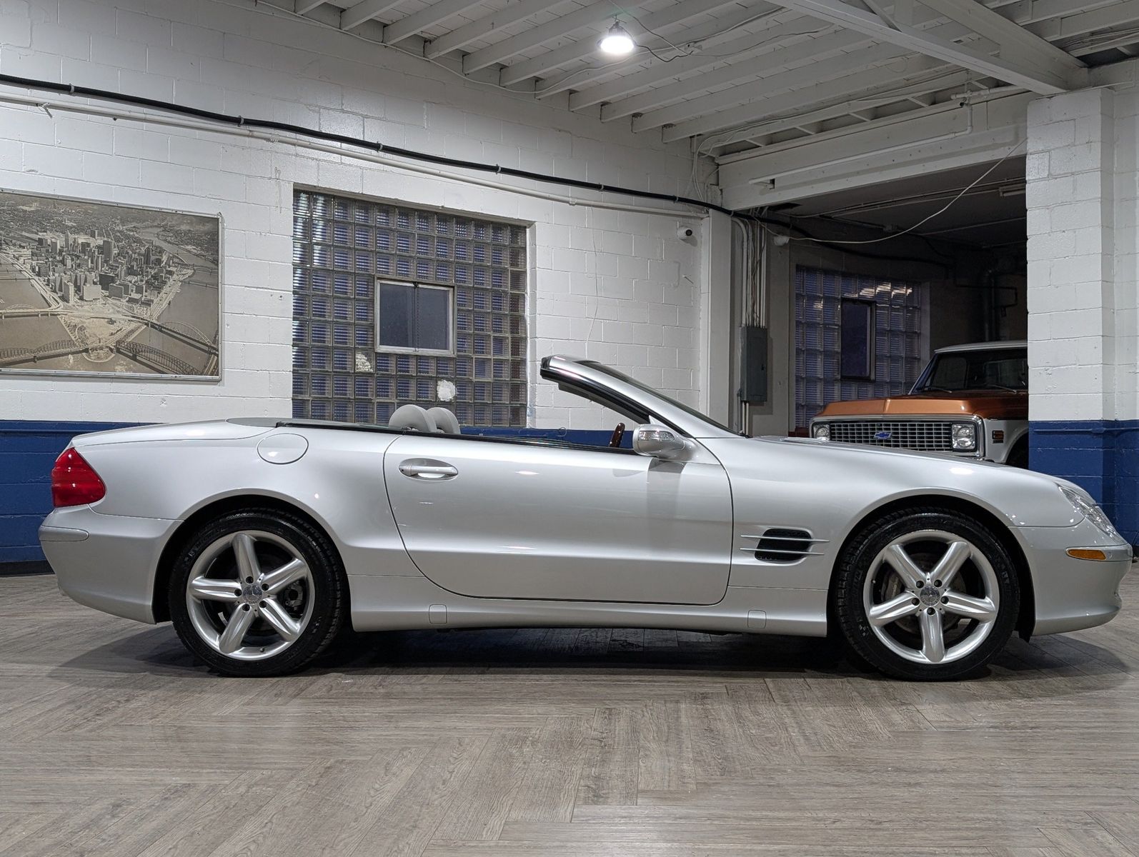 2004 Mercedes-Benz SL 500 19
