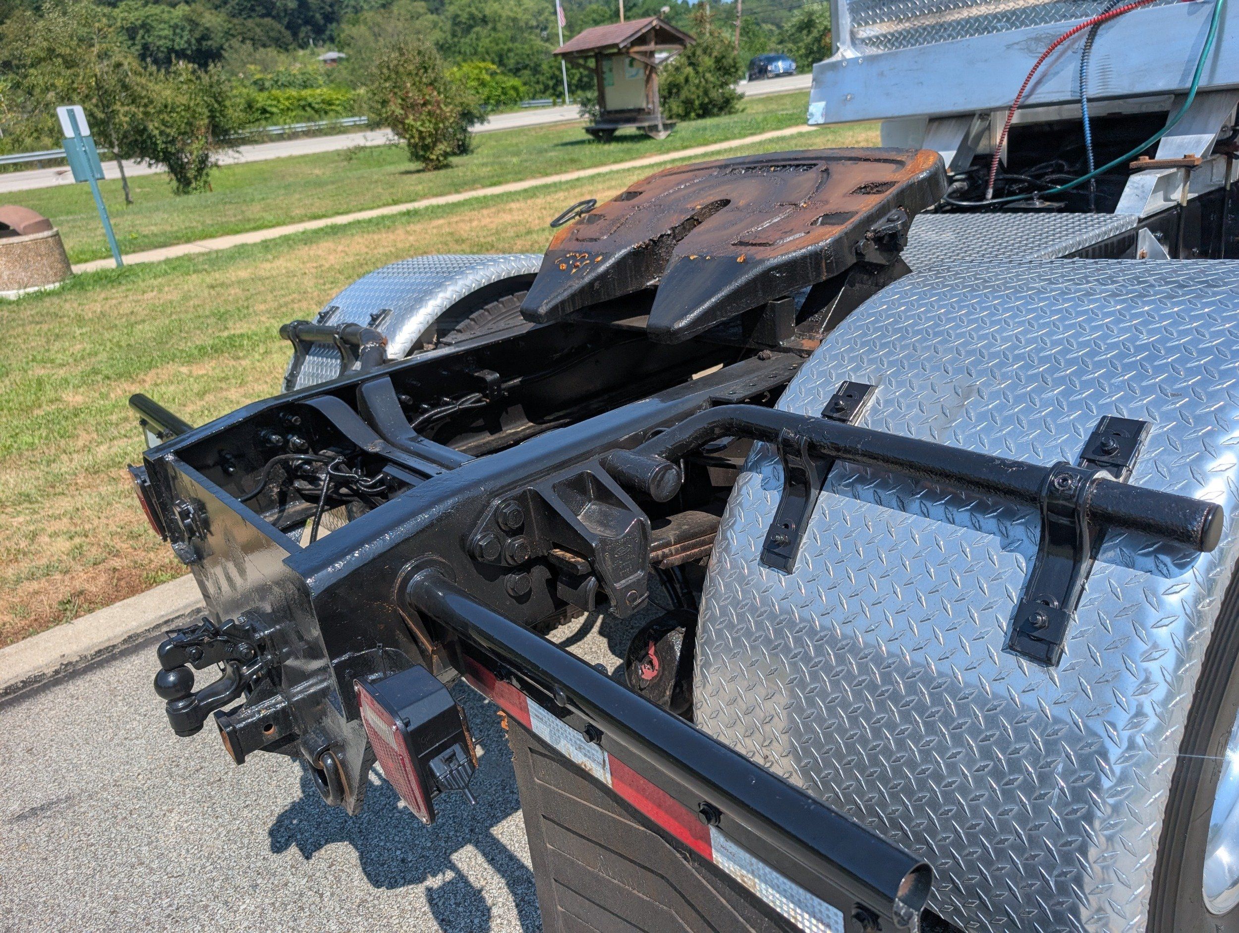 2018 Ford F-650 SuperCab photo 33