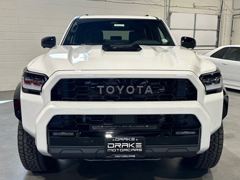 2025 Toyota 4Runner TRD Pro HV, photo 9