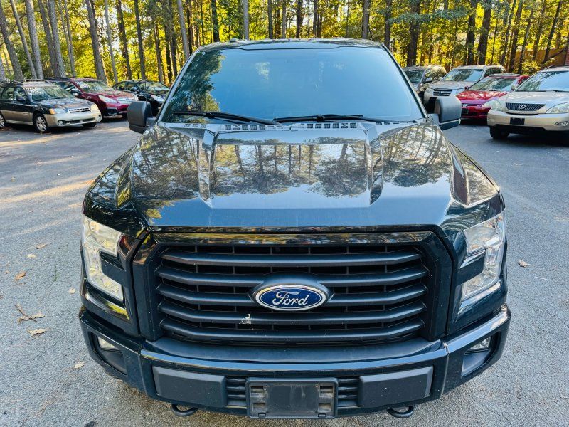 2016 Ford F-150 XLT photo 3