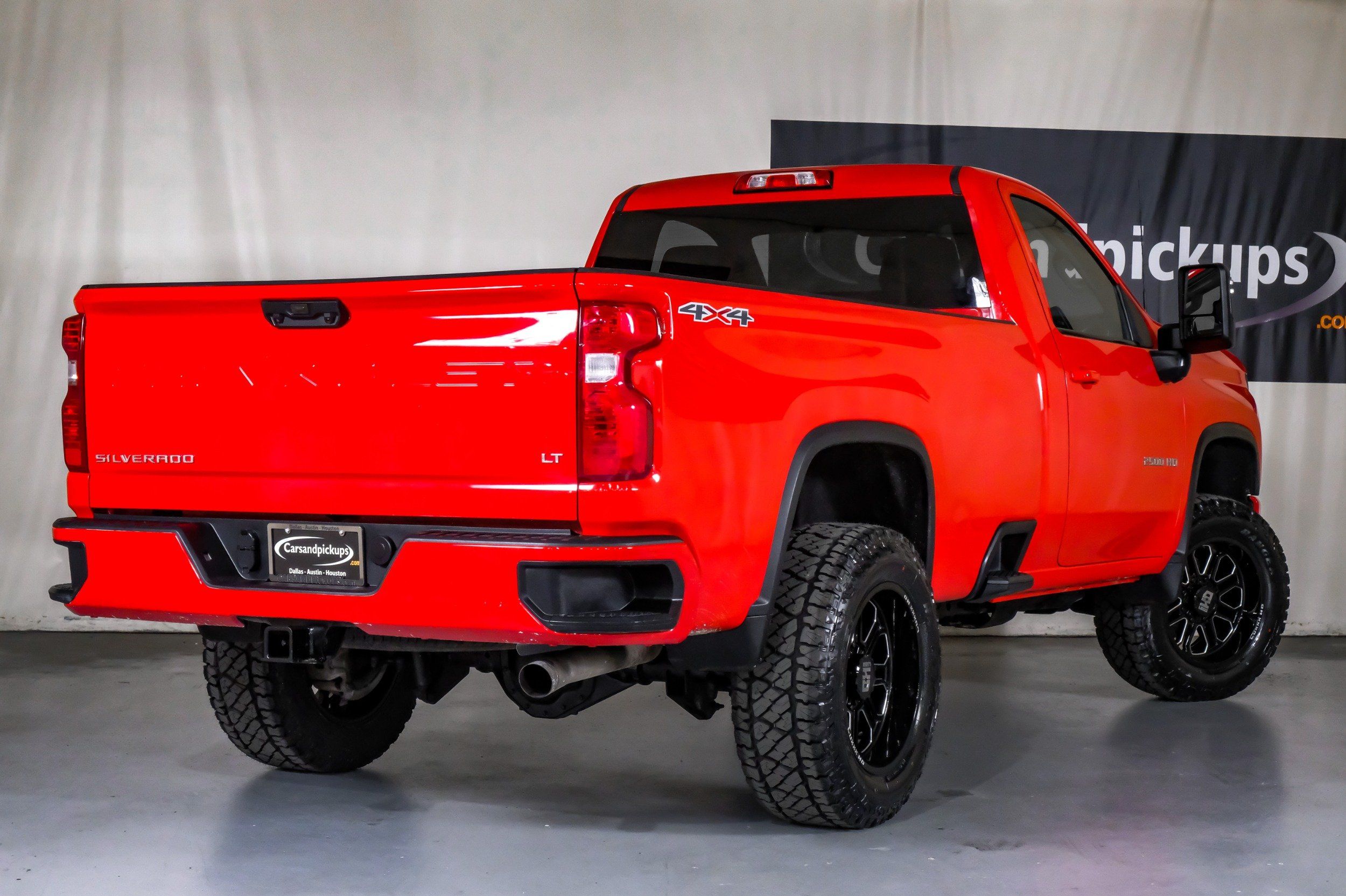 2020 Chevrolet Silverado 2500HD LT photo 4