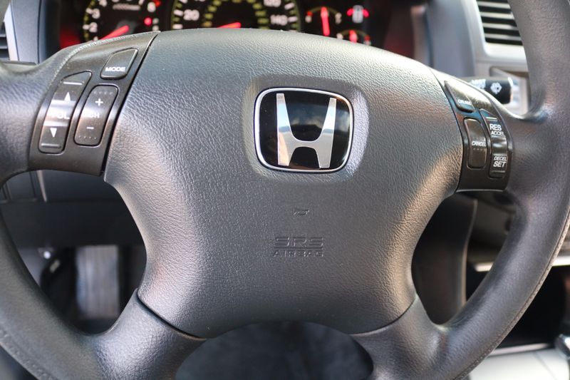 2004 Honda Accord Photos