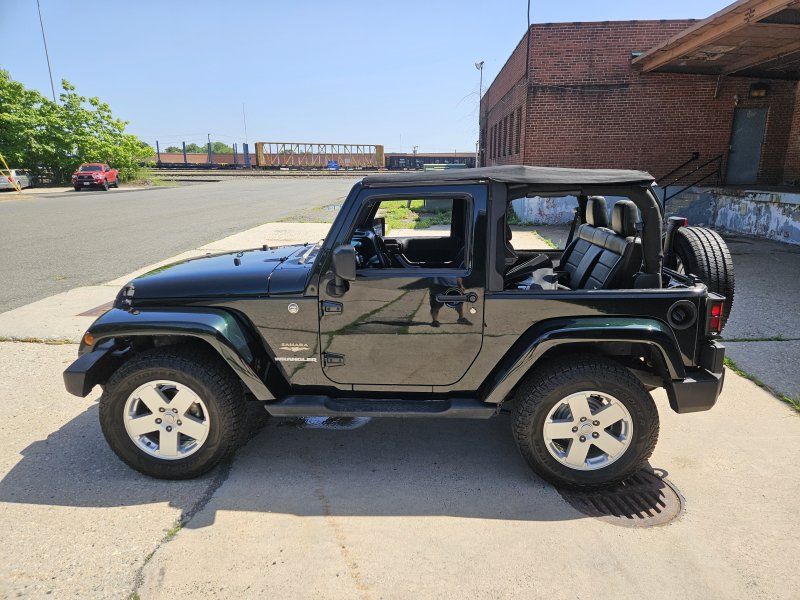 2012 Jeep Wrangler Sahara's photo