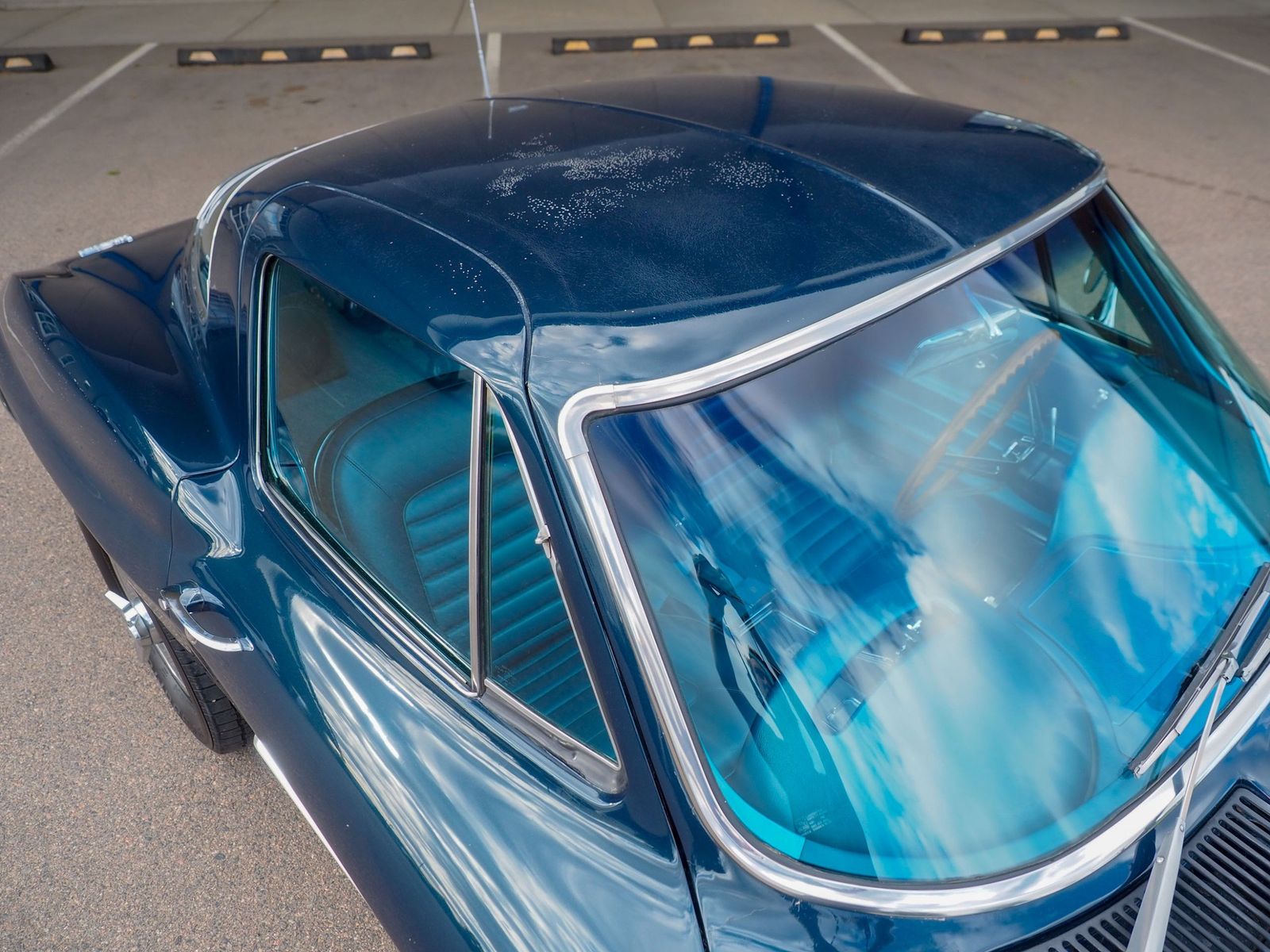 1966 Chevrolet Corvette 33