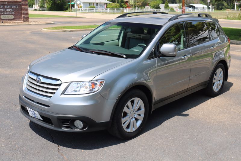 パルメナック　2008年 2008 Subaru Tribeca Ltd. 5-Pass. | Victory Motors of Colorado