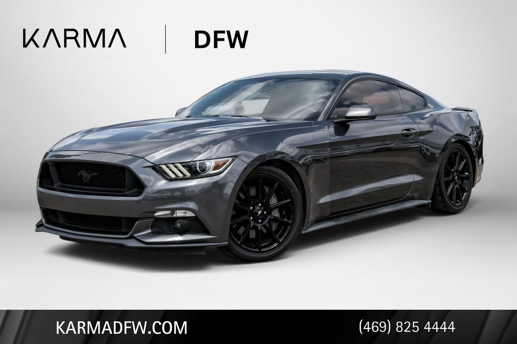 2016 Ford Mustang GT Coupe's photo