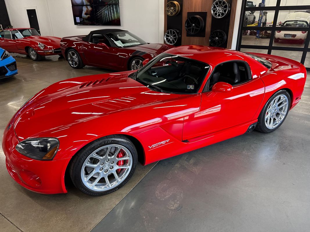 Dodge Viper SRT10 Coupe RWD