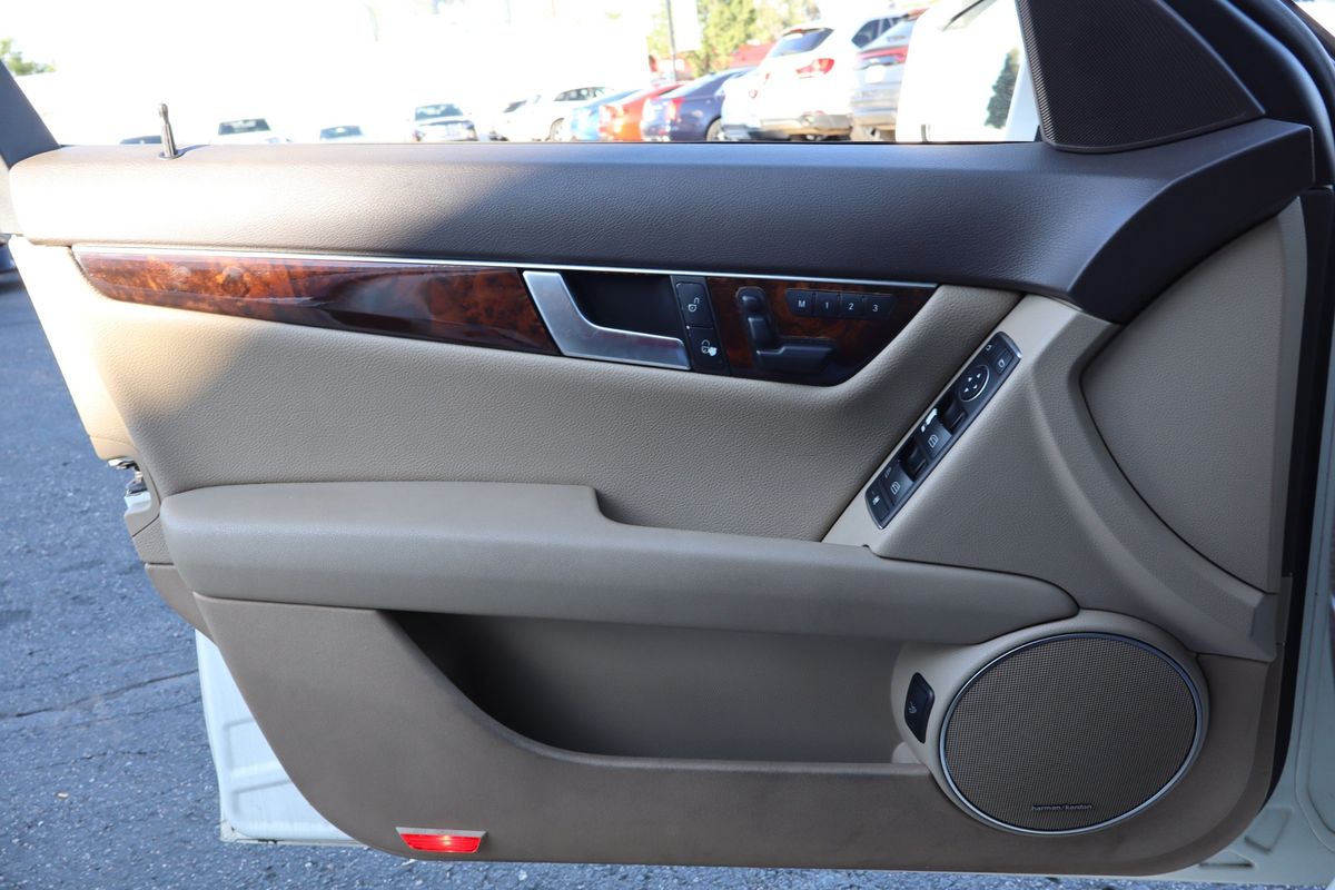 2014 Mercedes-Benz C-Class C 300 Luxury 4MATIC