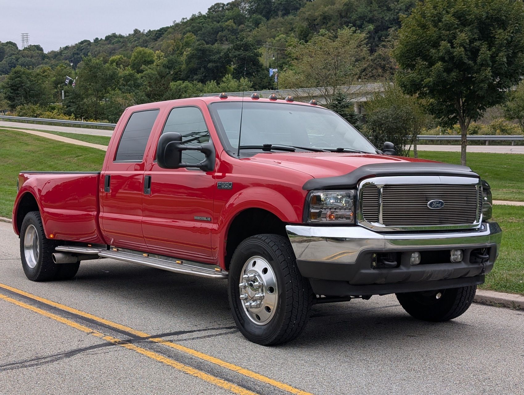 2001 Ford F-550 5