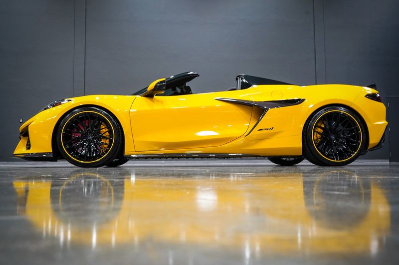  2025 Chevrolet Corvette ZR1 3LZ Convertible RWD   
