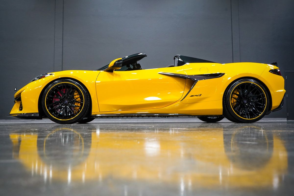 2025 Chevrolet Corvette ZR1 3LZ Convertible RWD