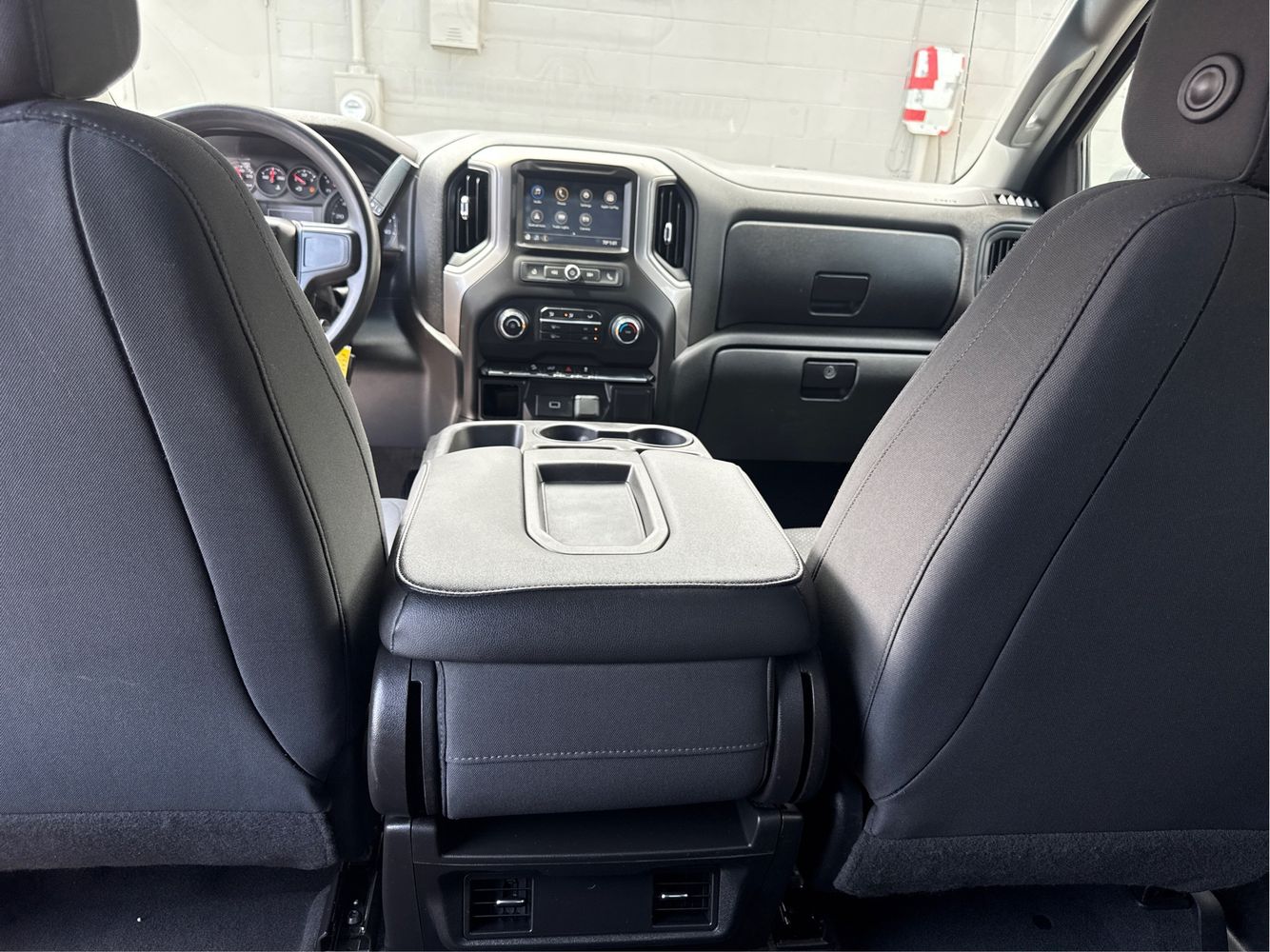 2019 Chevrolet Silverado 1500 Custom Trail Boss photo 28