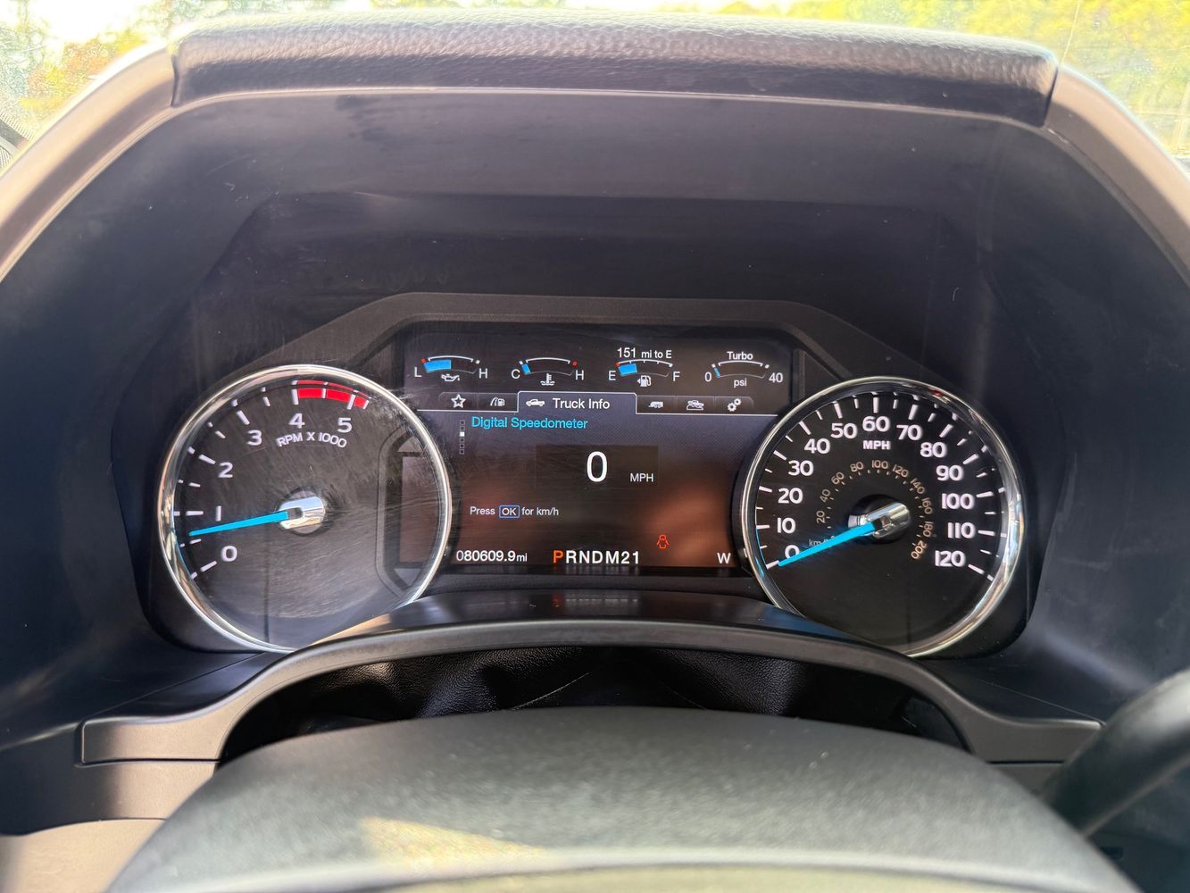 2019 Ford F-250 Lariat photo 23