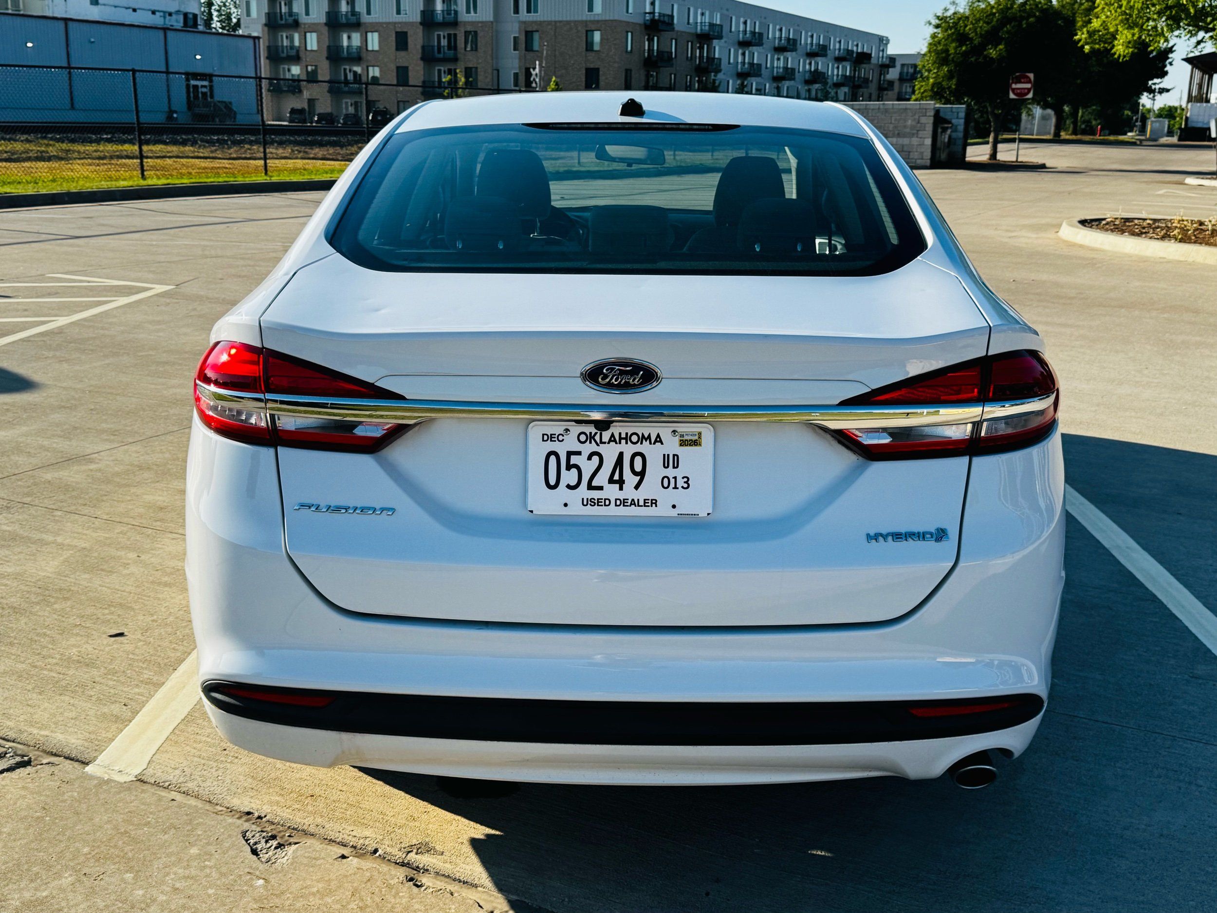 2018 Ford Fusion Hybrid S - Photo 9
