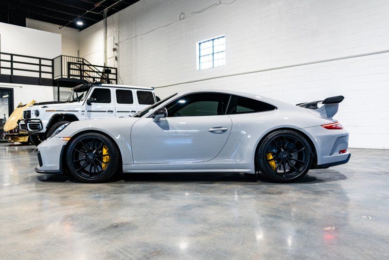 2018 Porsche 911 GT3, photo 2