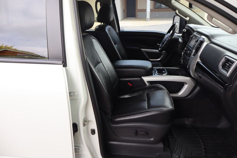 2017 Nissan Titan XD SV | Victory Motors of Colorado