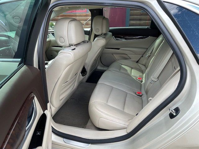 2014 Cadillac XTS Premium photo 5