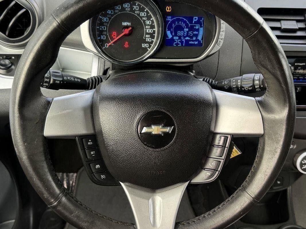 2015 Chevrolet Spark LT photo 18