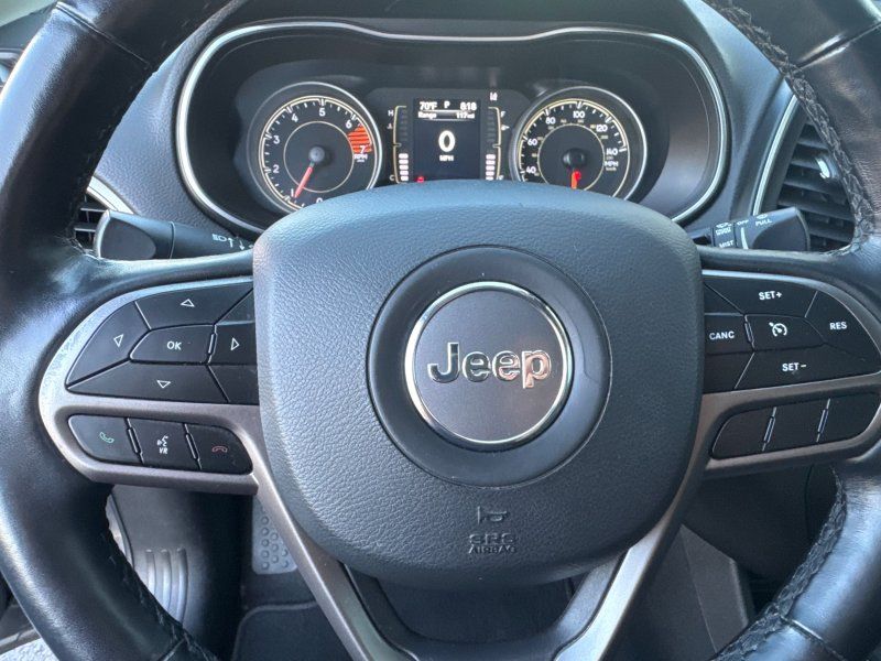 2021 Jeep Cherokee Latitude photo 20