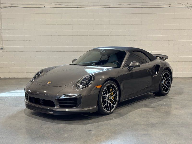 2015 Porsche 911 Turbo S