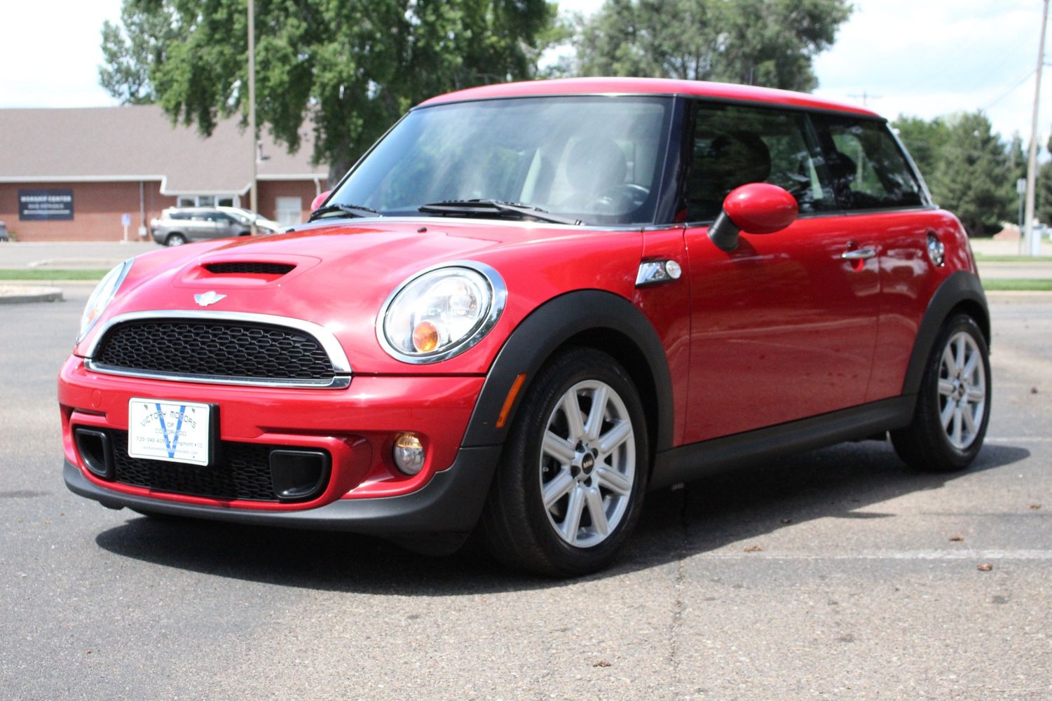 2012 MINI Cooper Hardtop S | Victory Motors of Colorado