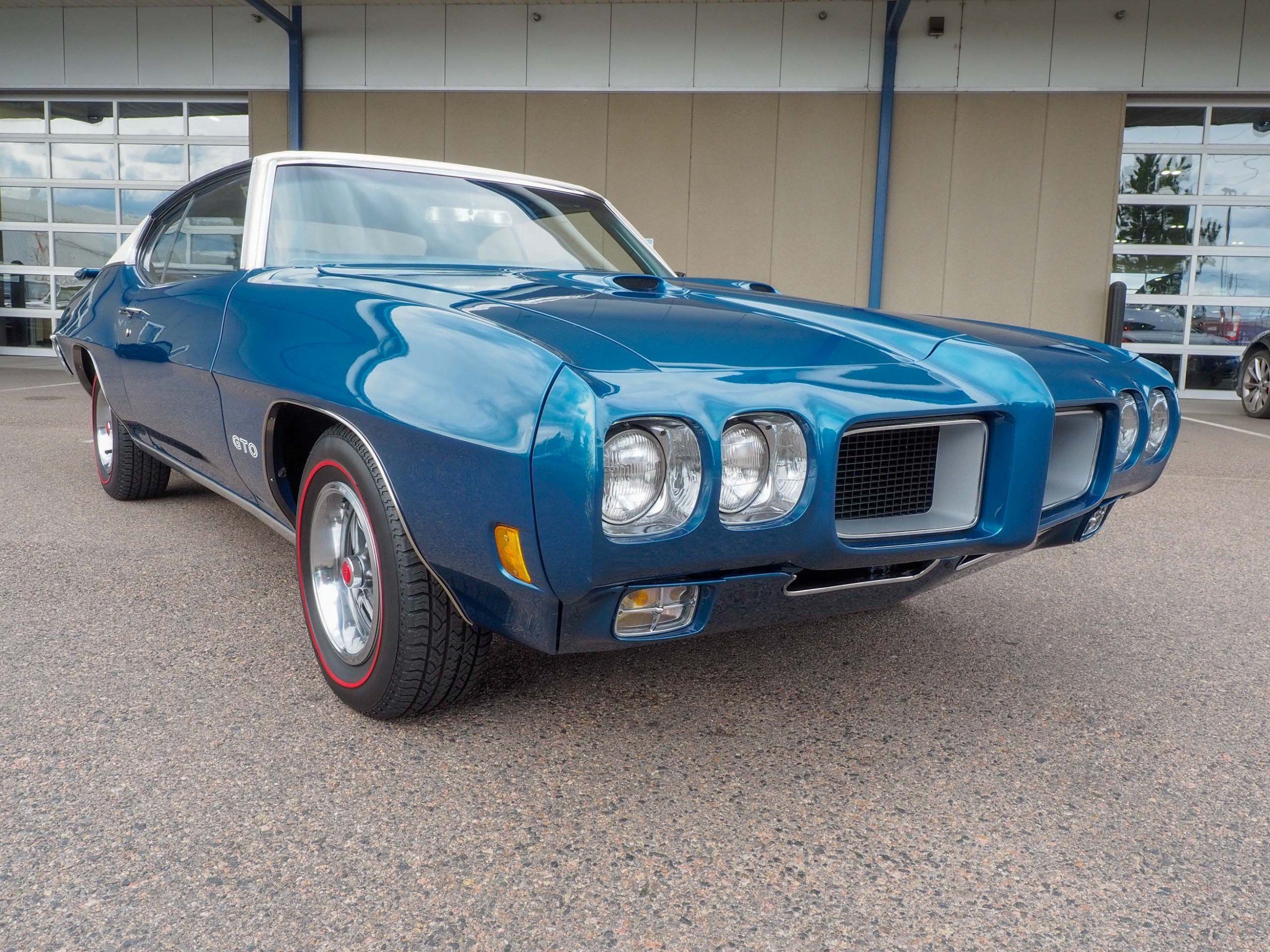 1970 Pontiac GTO Blue 