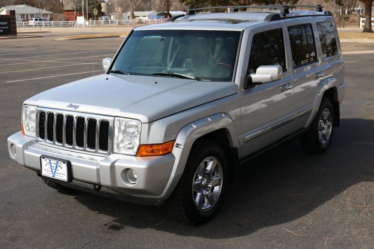 2008 Jeep Commander Overland | Victory Motors of Colorado