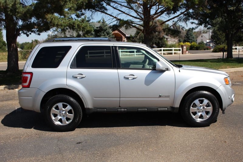 2010 Ford Escape Hybrid Photos