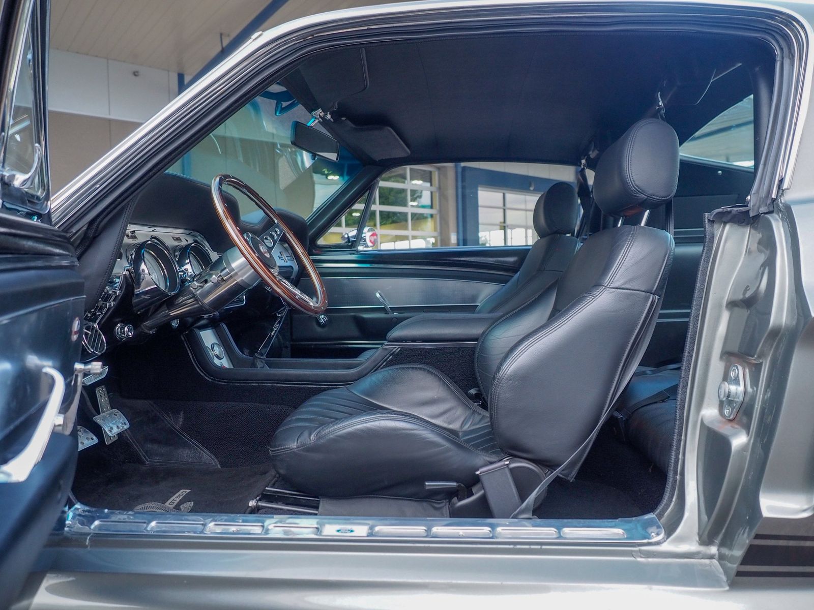 1967 Ford Mustang 58