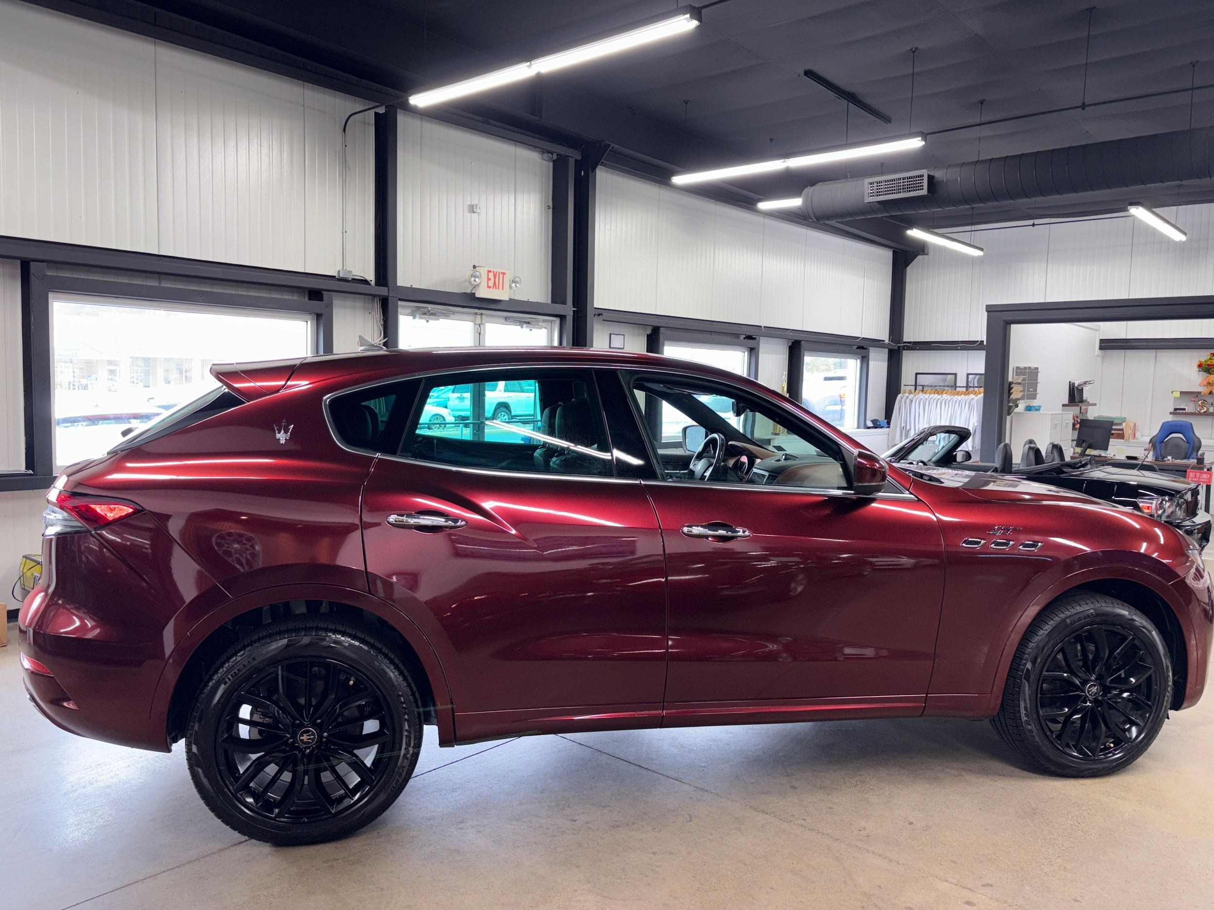 2022 Maserati Levante GT photo 9