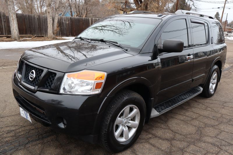 2015 Nissan Armada Photos