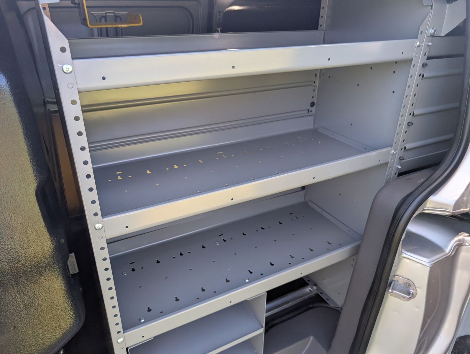 2021 Ford Transit Connect 46