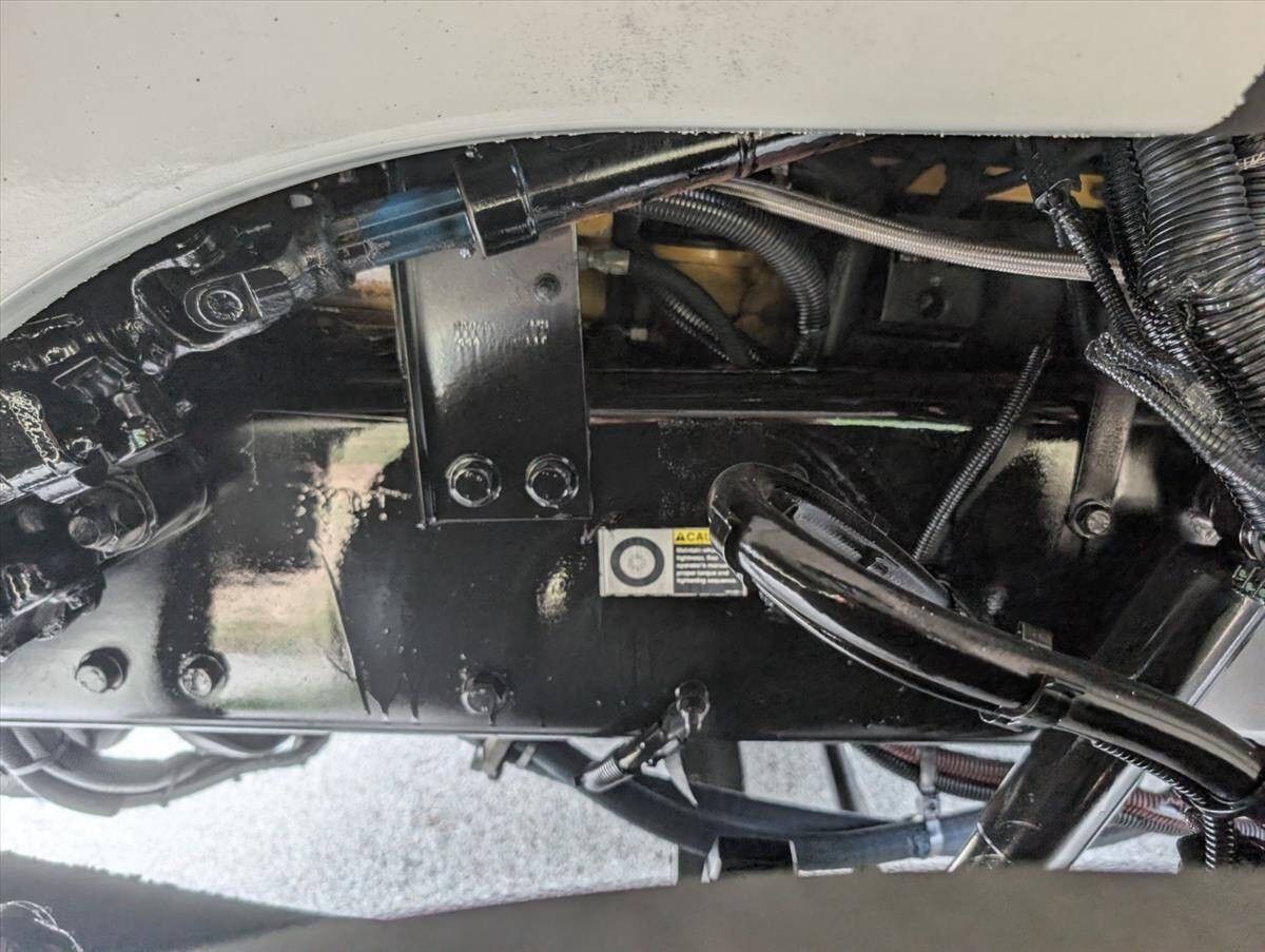 2007 Peterbilt 335 64