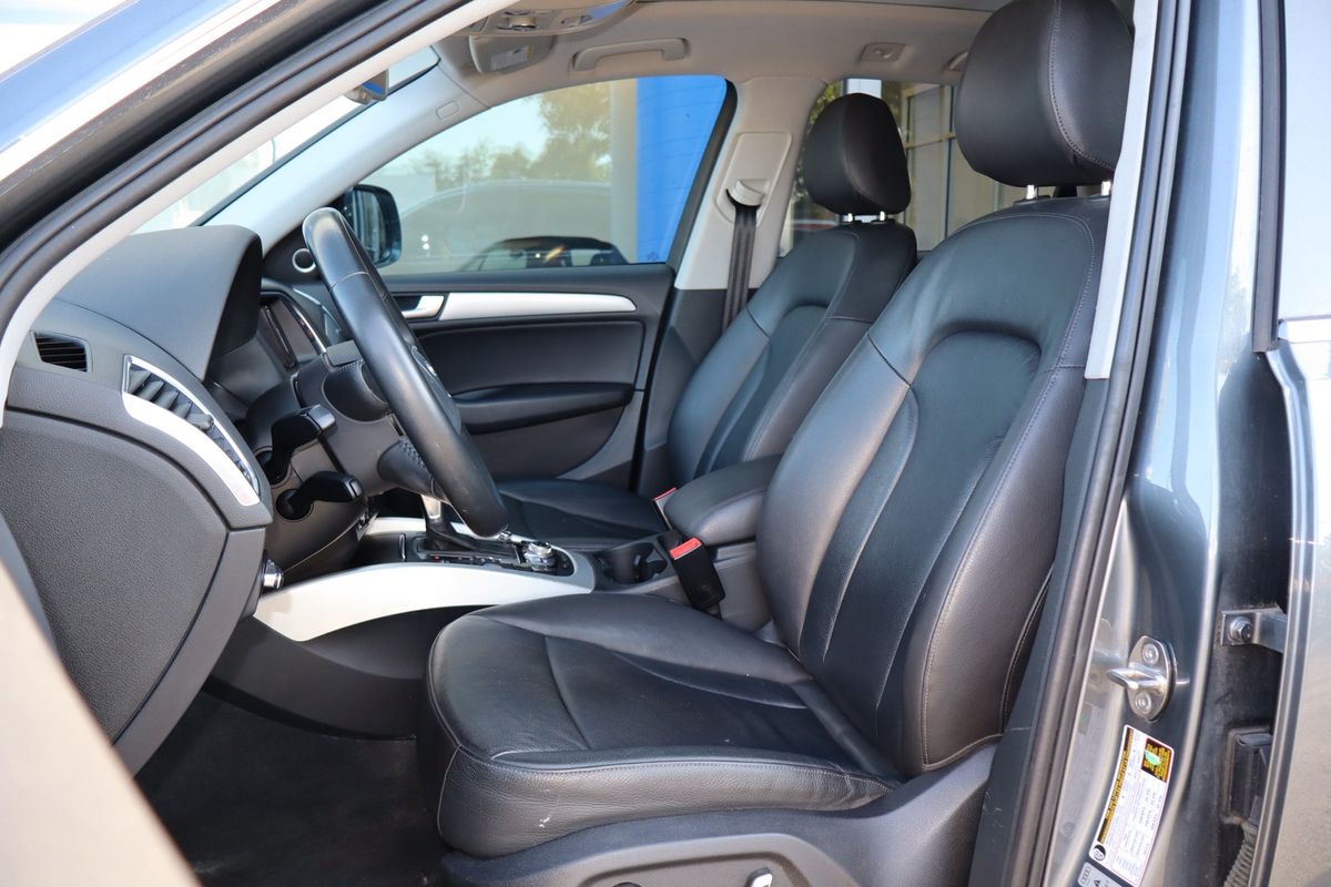 2017 Audi Q5 2.0T quattro Premium Plus