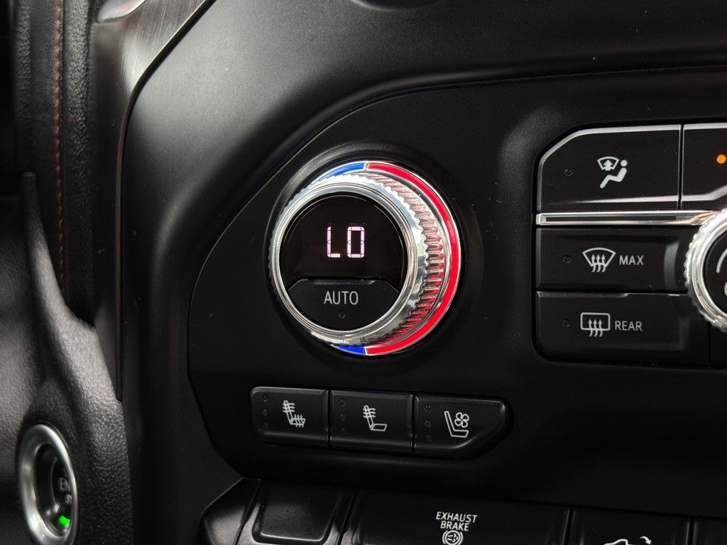 2021 Gmc Sierra 2500 AT4 photo 40