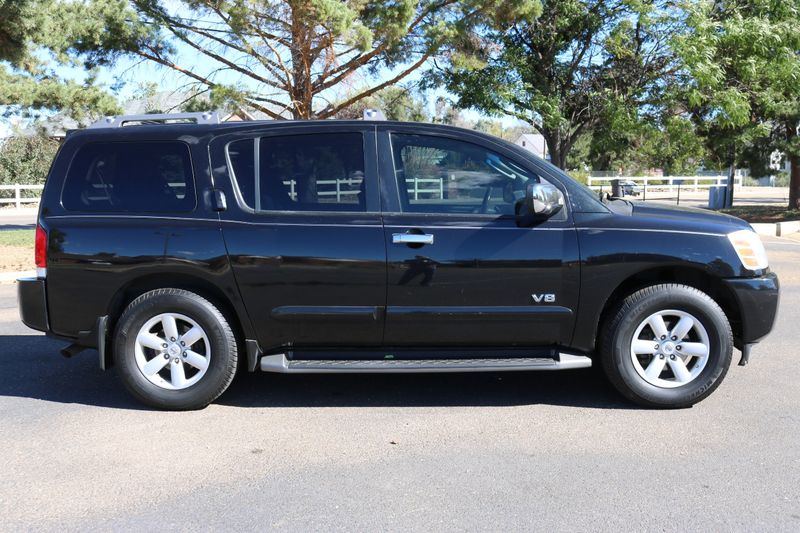 2005 Nissan Armada Photos