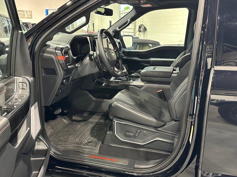 2025 Ford F-150 Raptor, photo 11