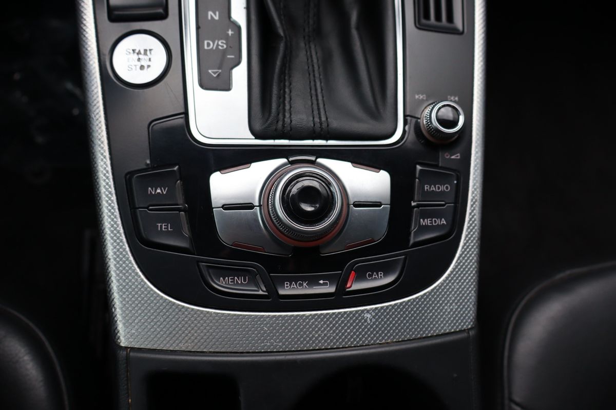 2016 Audi A4 2.0T quattro Premium Plus