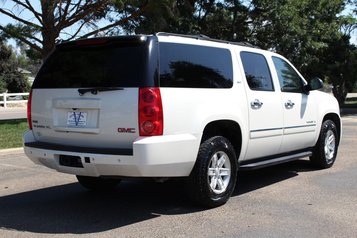 2011 Gmc Yukon Xl Slt 1500 Victory Motors Of Colorado