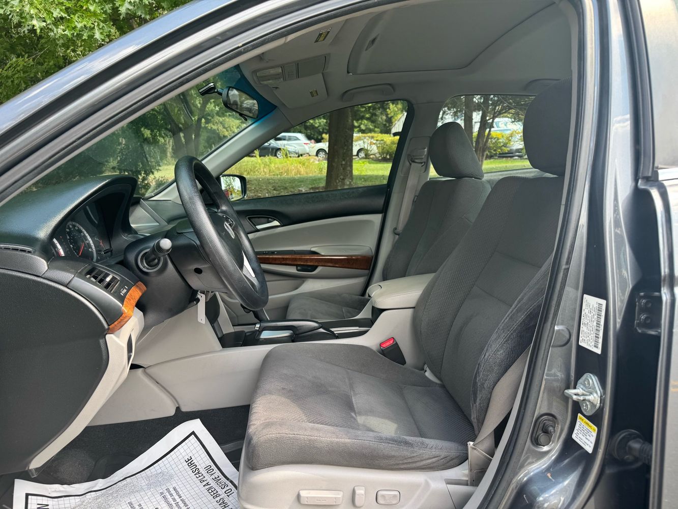 2011 Honda Accord EX photo 13