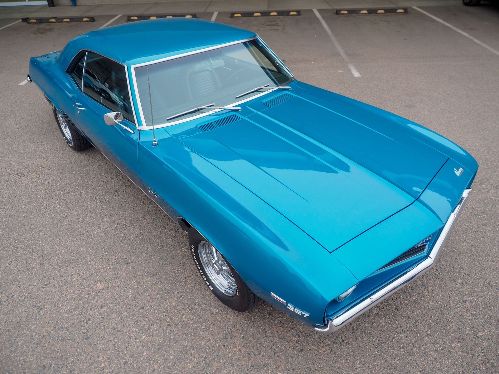 1969 Chevrolet Camaro 11