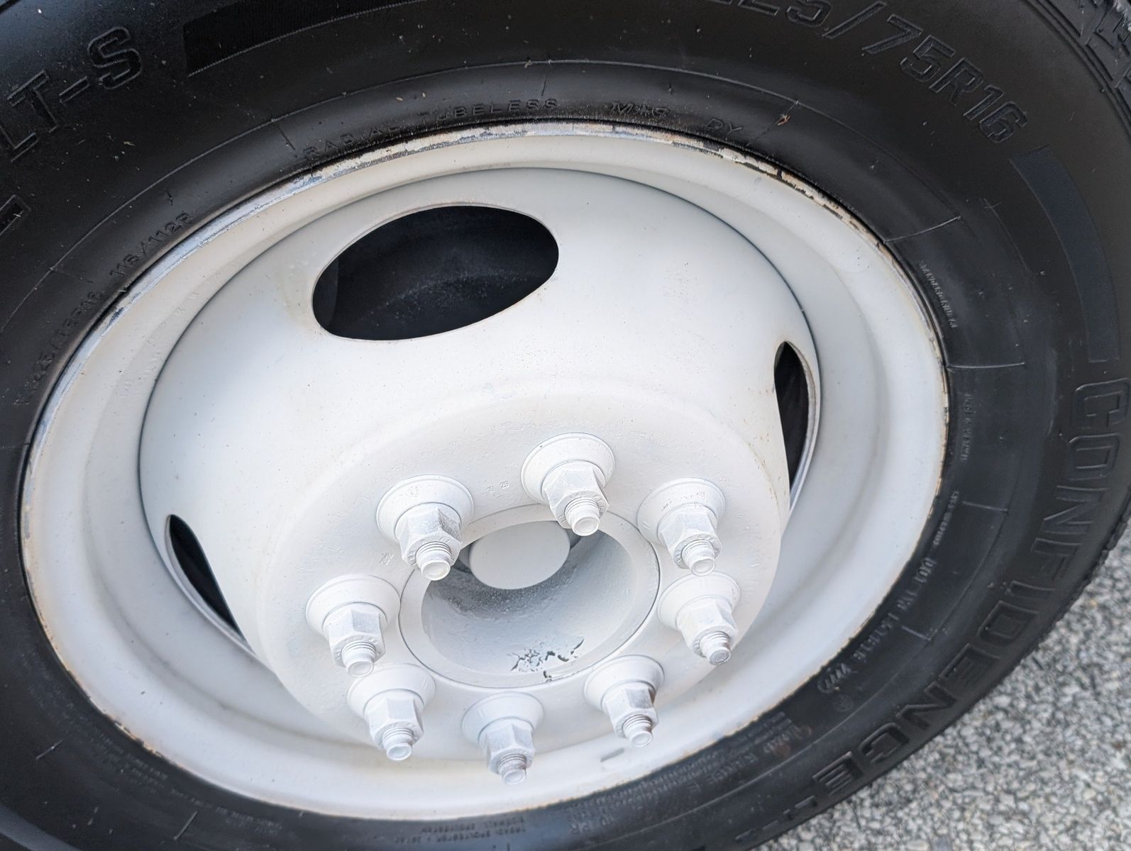 2019 Ford E-Series Chassis 20