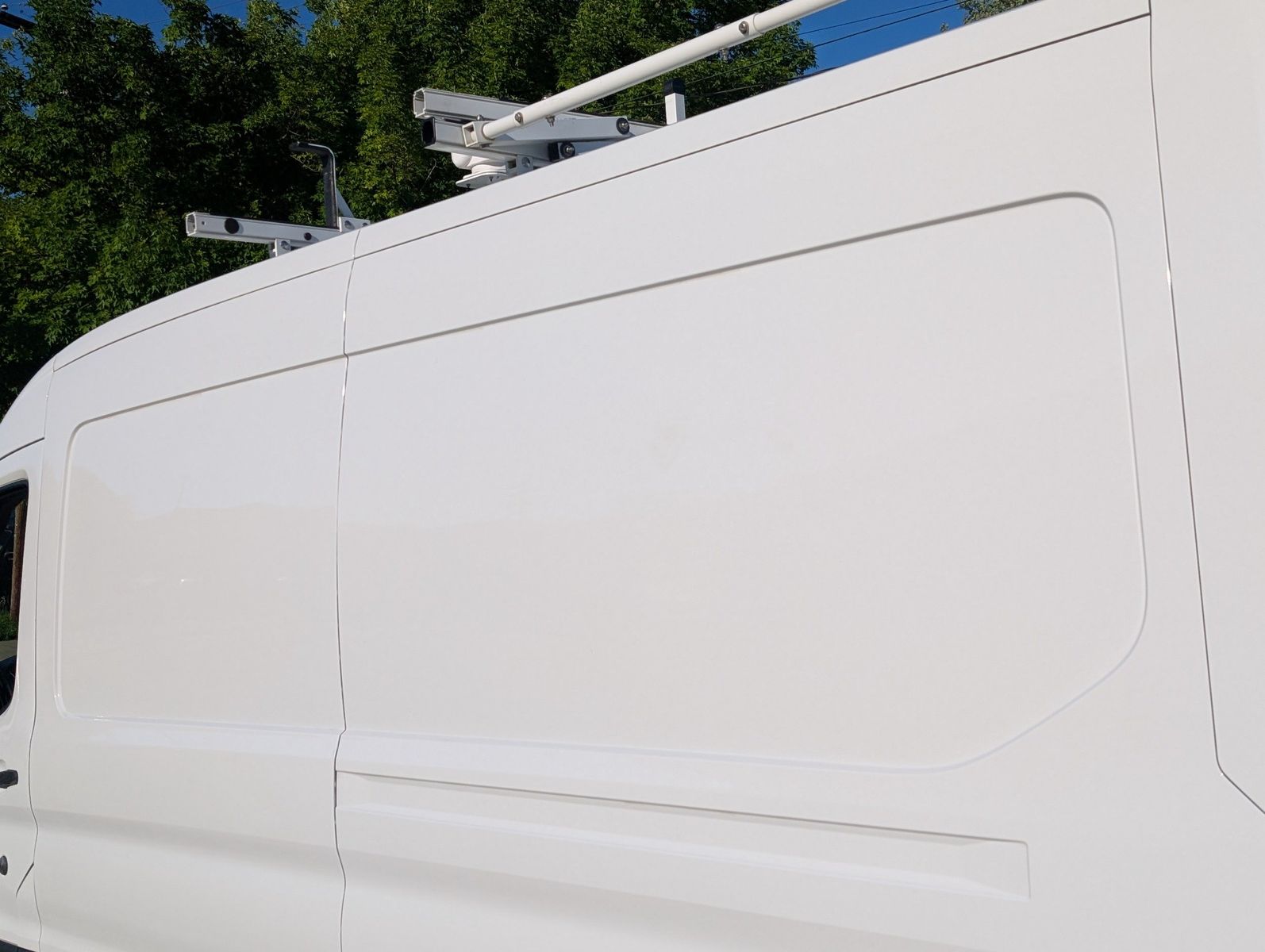 2017 Ford Transit-250 22