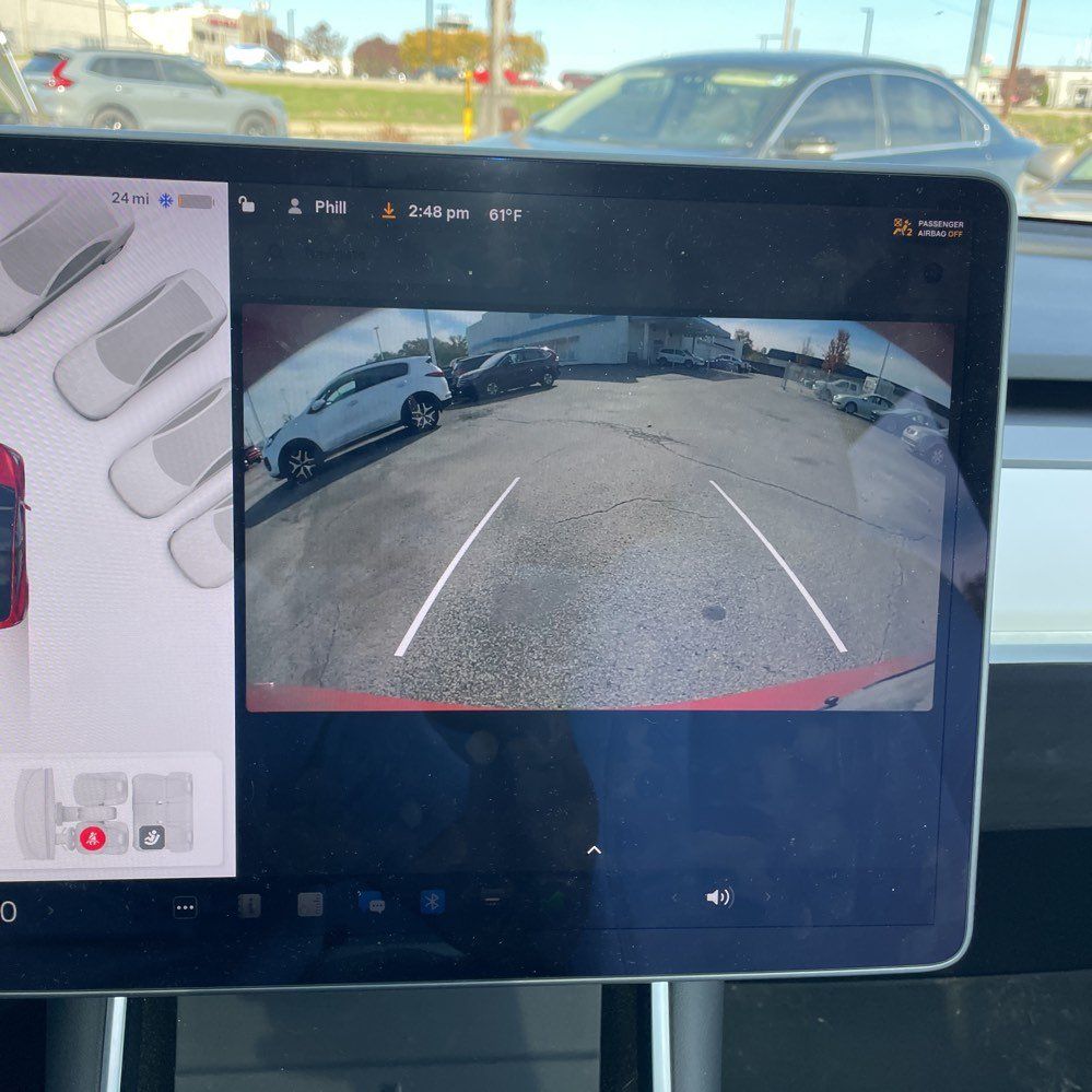 2020 Tesla Model Y 10