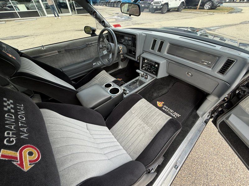 1987 Buick Regal - Photo 16