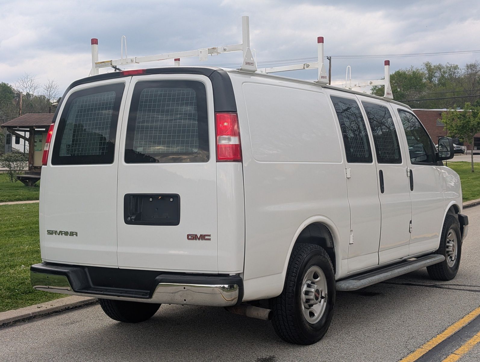 2020 GMC Savana Cargo 6