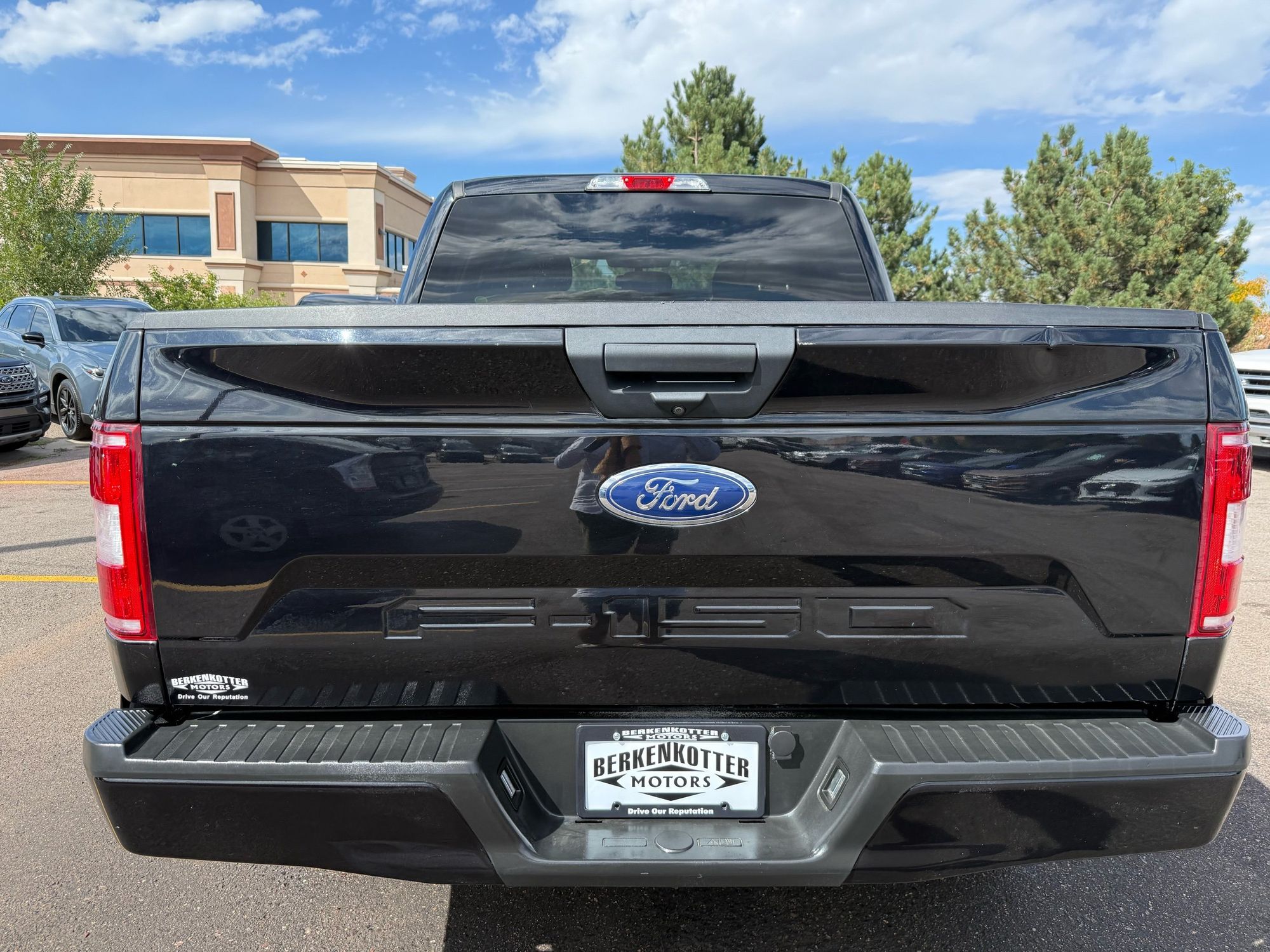 2019 Ford F-150 XLT photo 4